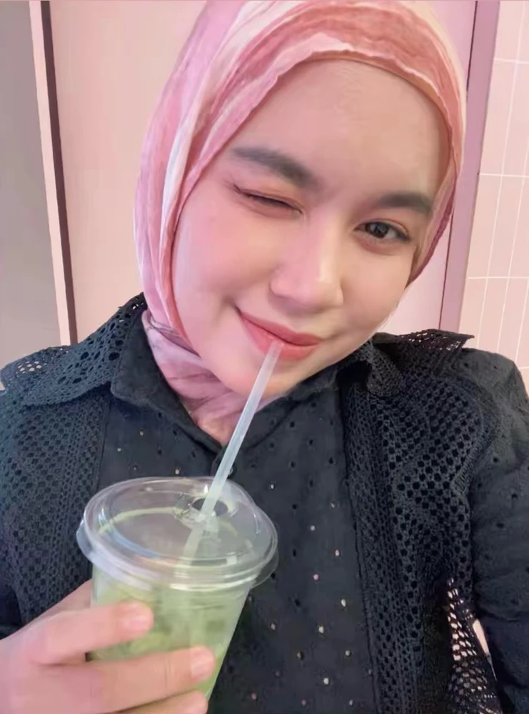 GIF uploaded by Nabila