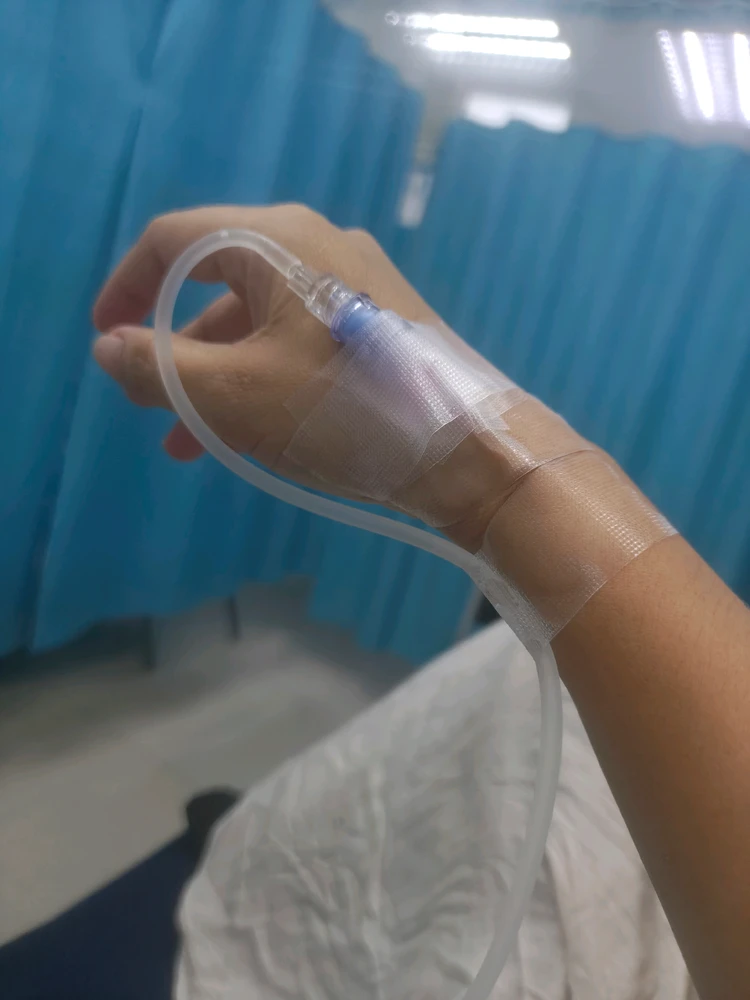 I-upload ni Madam Bebe ang larawan