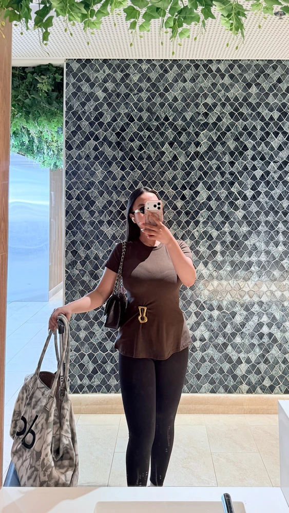 I-upload ni Cici ang larawan