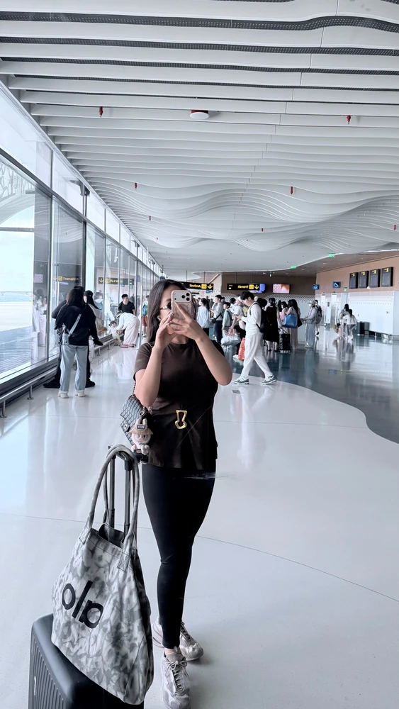 I-upload ni Cici ang larawan