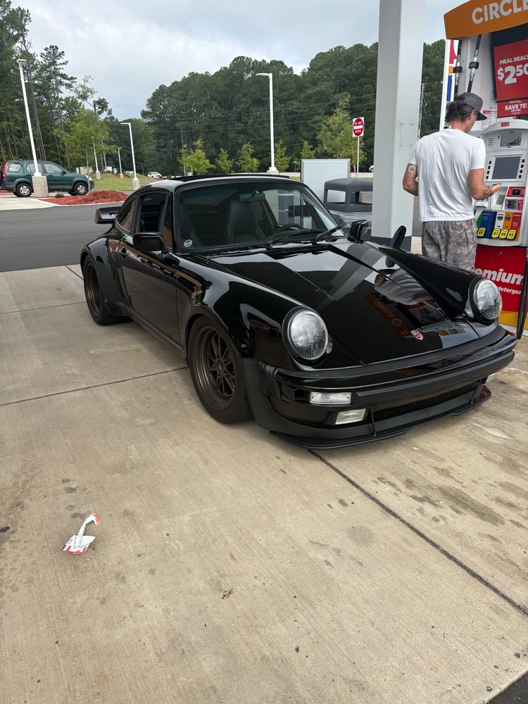 GIF uploaded by Edwin