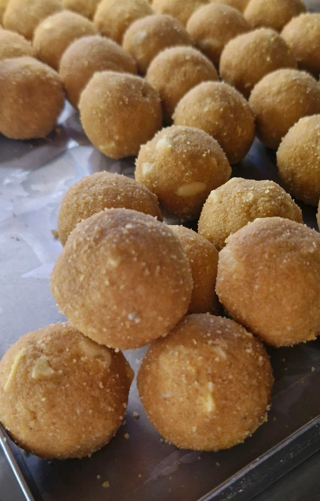GIF uploaded by Pratik