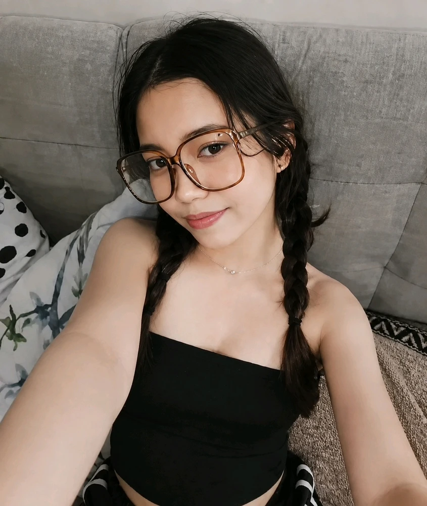 GIF uploaded by M