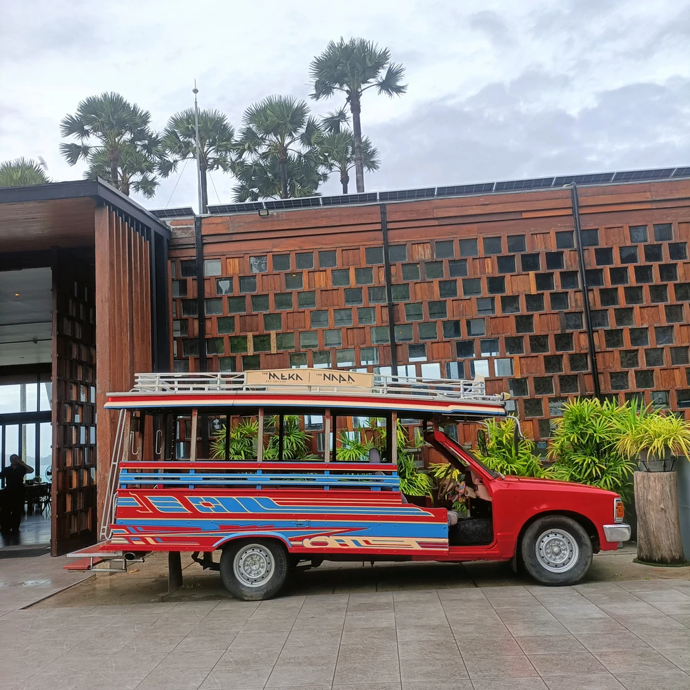 GIF uploaded by Hasana
