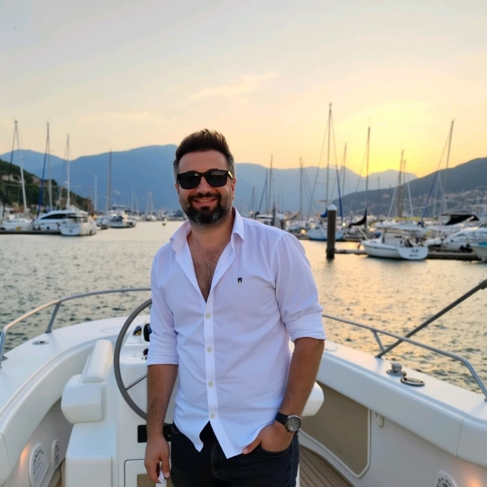 GIF uploaded by Caglar