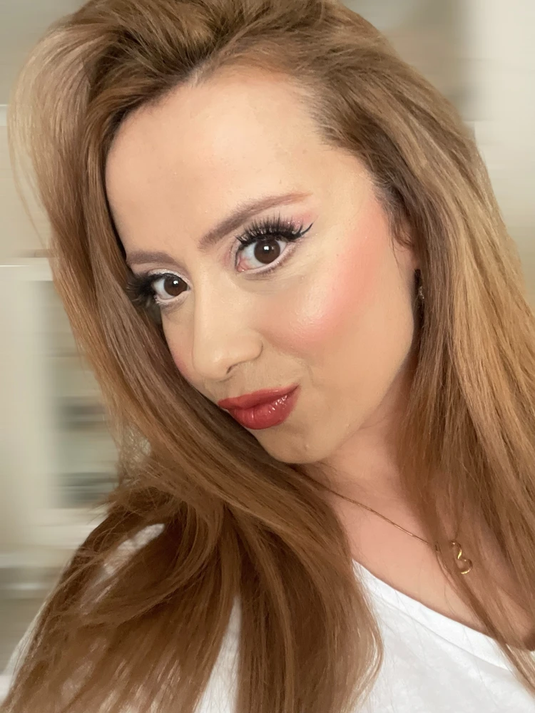 GIF uploaded by Rabia