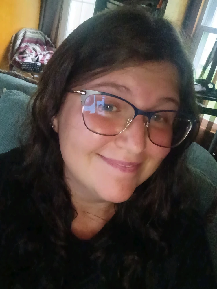 GIF gi-upload ni Destinie