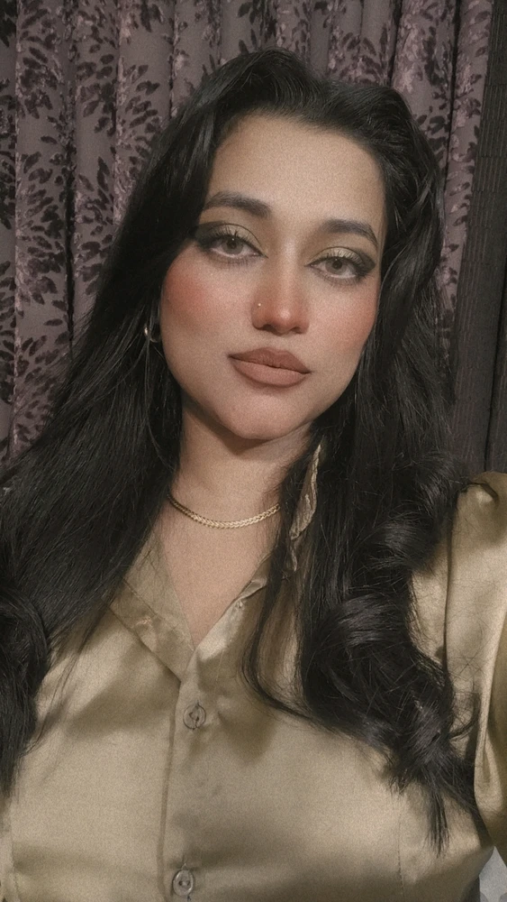 GIF na in-upload ni Amy