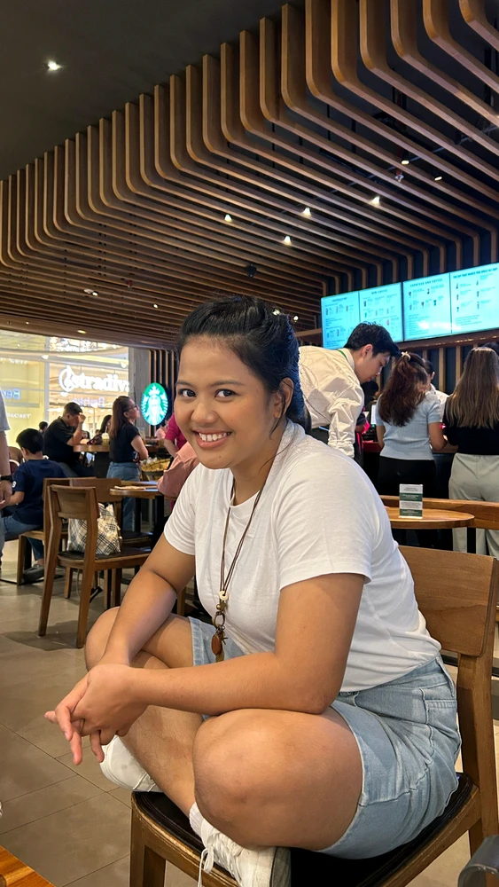 GIF diunggah oleh meylaandin