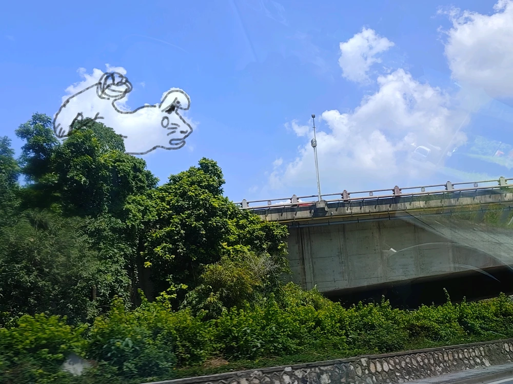 GIF uploaded by duy khanh