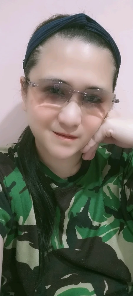 GIF gi-upload ni maria alice