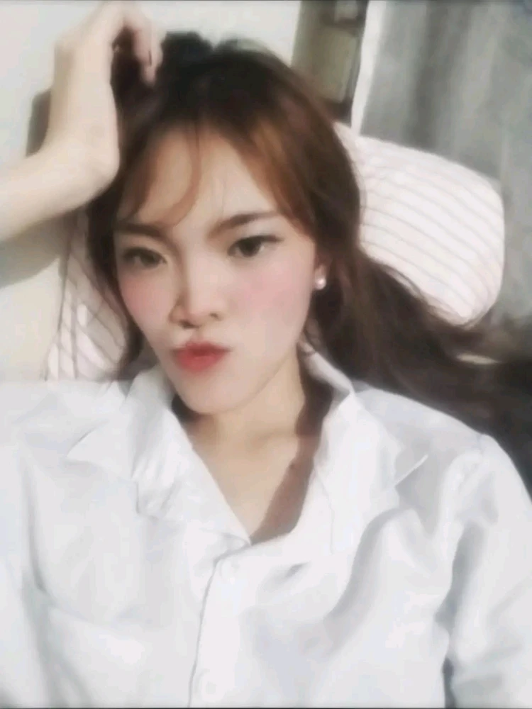 Duab xa los ntawm Rhea Yve