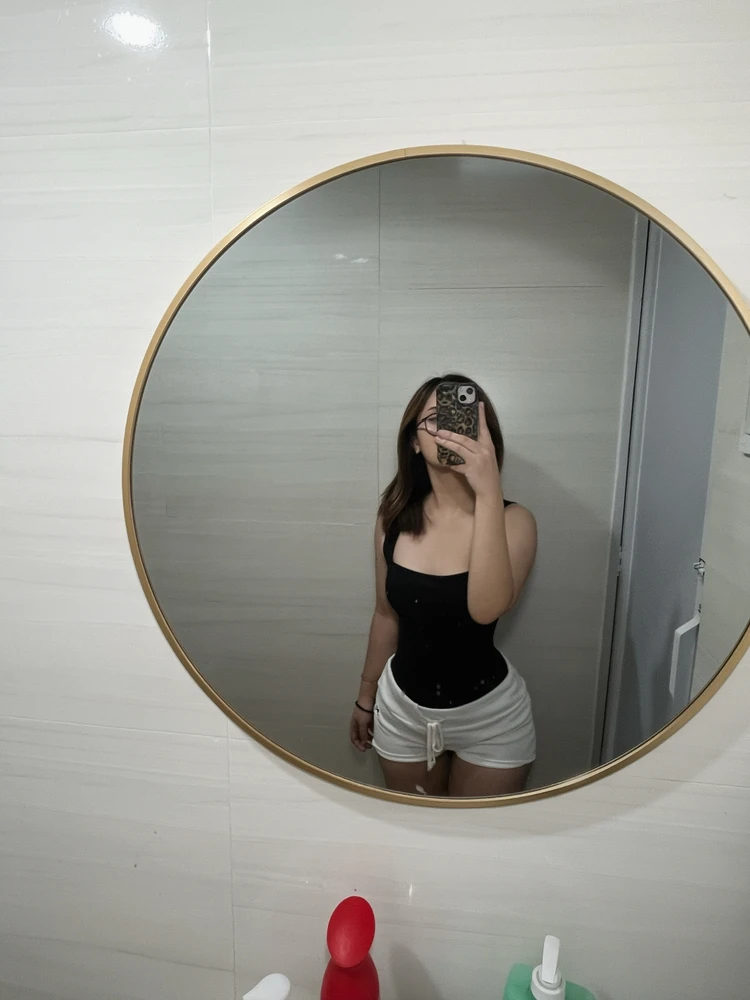 GIF gi-upload ni Zaimee