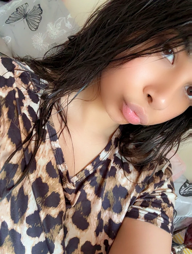 GIF gi-upload ni Alzina