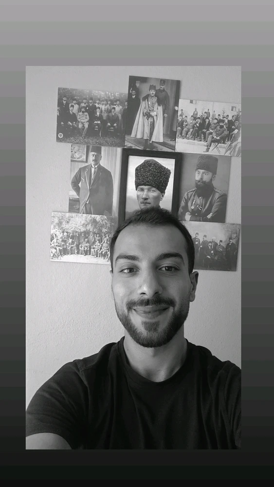 Mustafa tarafından yüklenen GIF