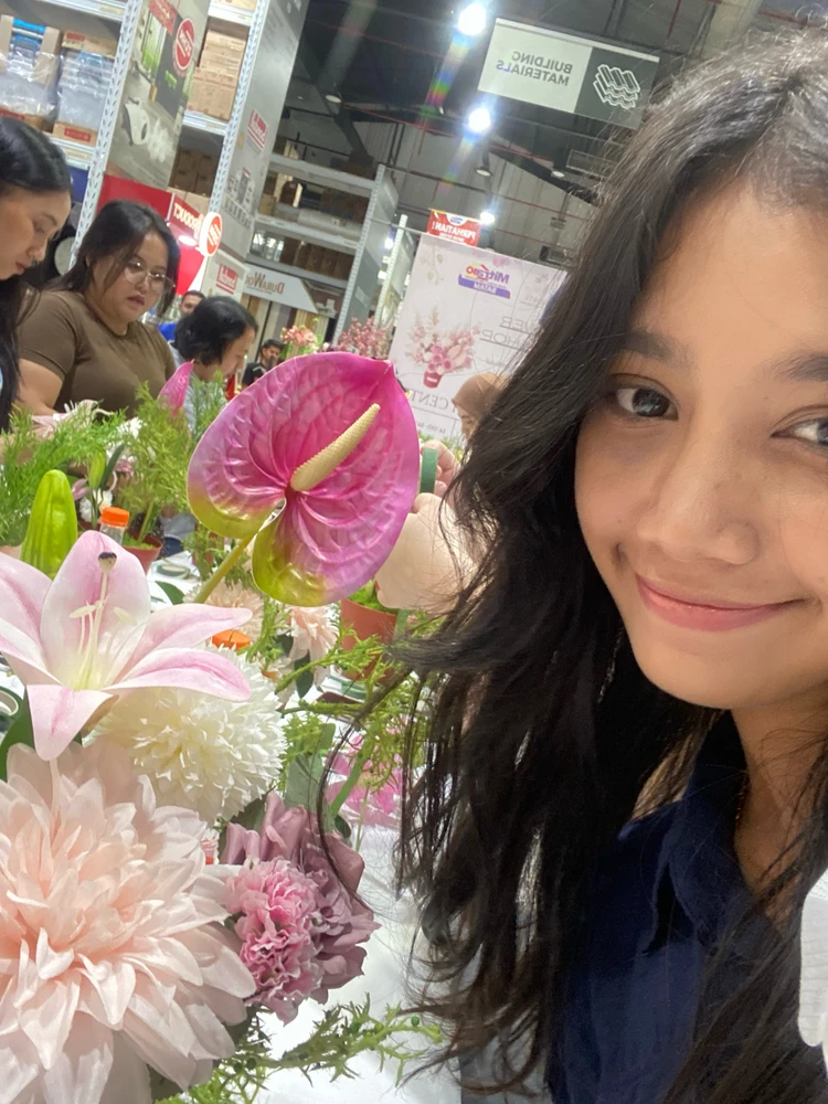 Gi-upload ni Adel ang hulagway