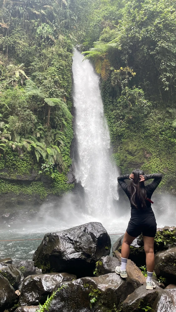 I-upload ni Stel ang larawan