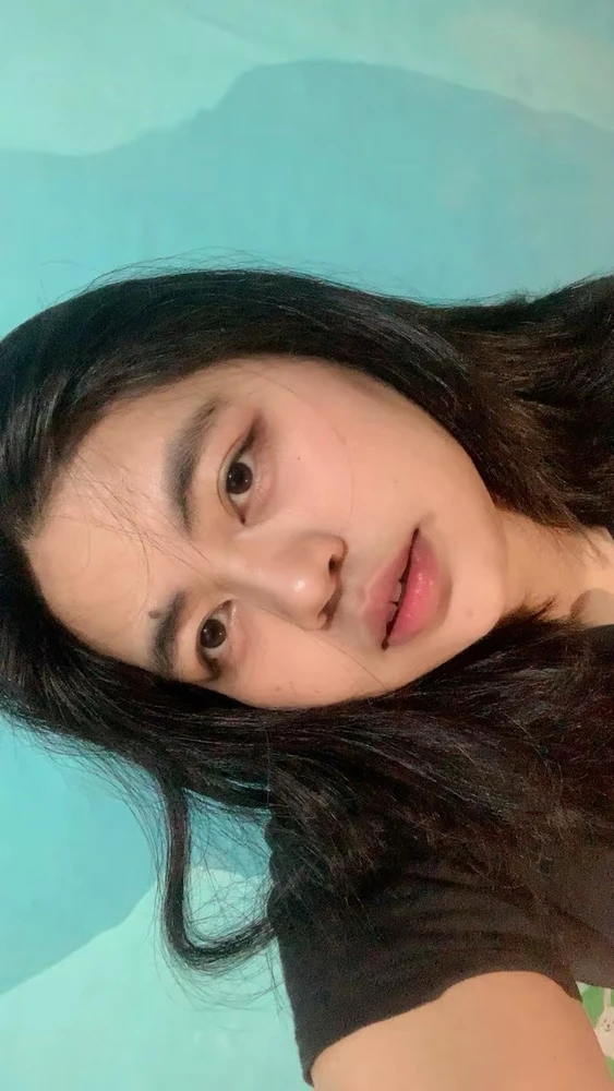 I-upload ni Nhiken ang larawan