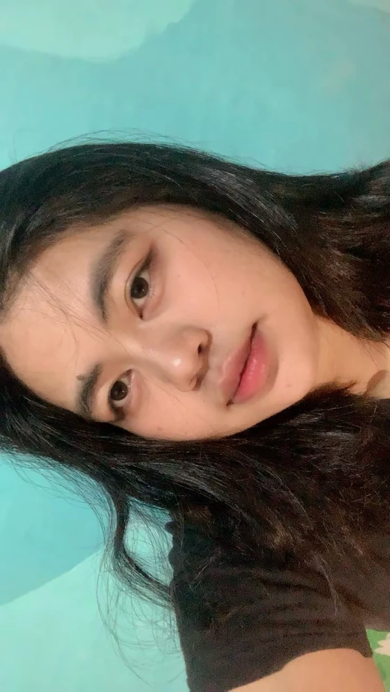 I-upload ni Nhiken ang larawan