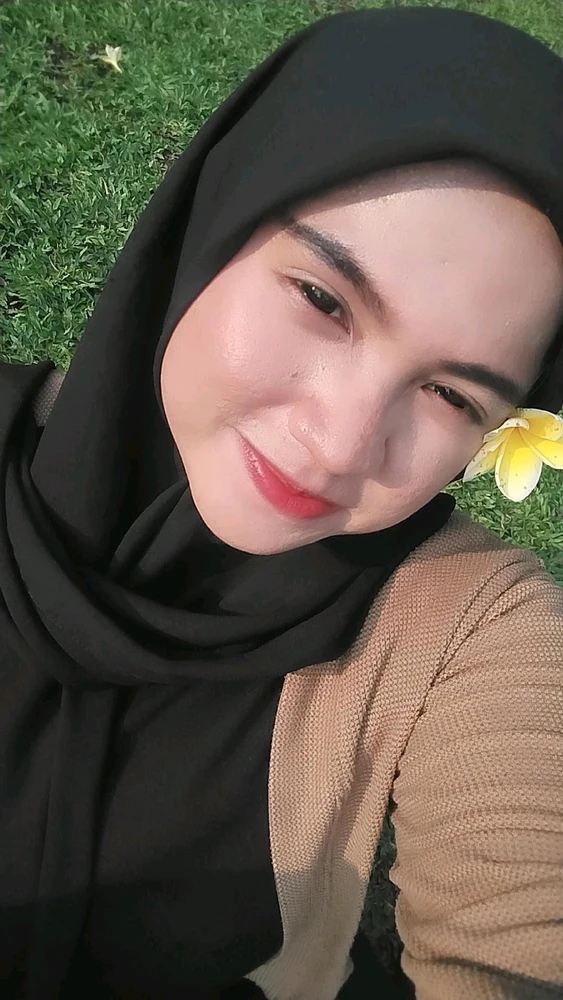GIF آپلود شده توسط Aulia
