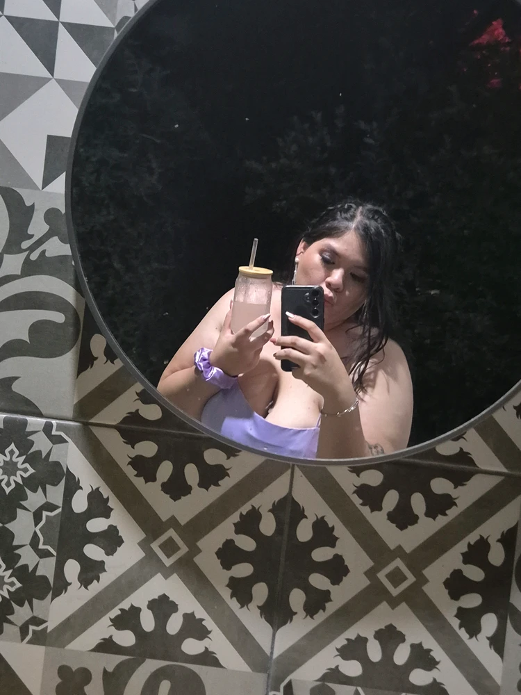 Gi-upload ni Aketzaly Wong ang hulagway