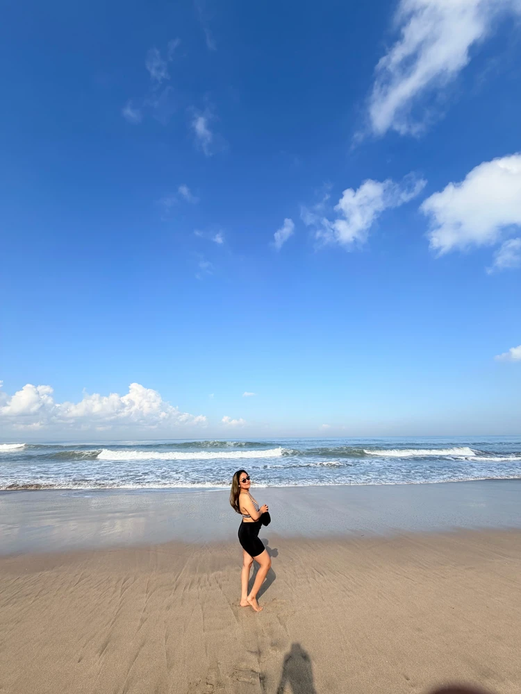 GIF gi-upload ni Evy