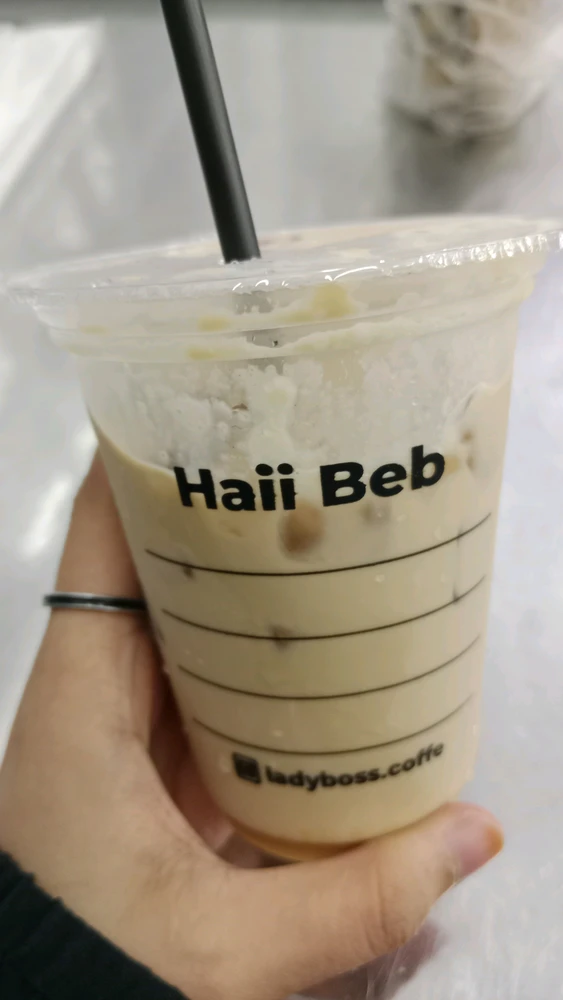 GIF gi-upload ni Angel