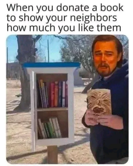 GIF pujat per DezzieDee
