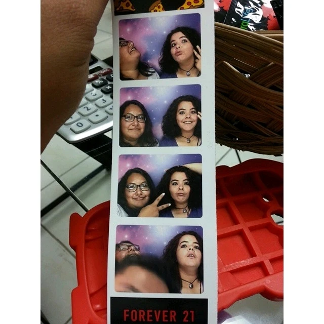 GIF gi-upload ni Roxana