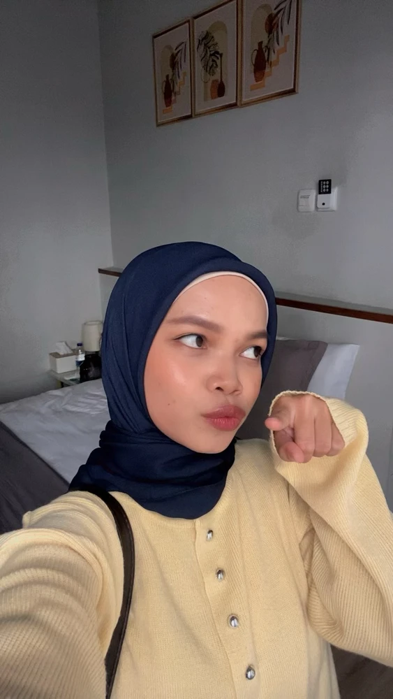 GIF na in-upload ni Oktafia