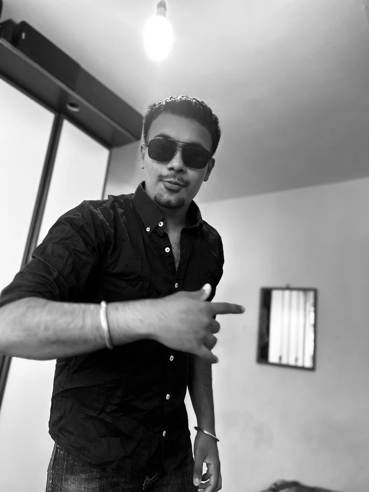 GIF gi-upload ni sirjan