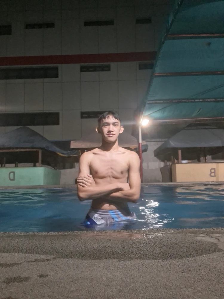 GIF na in-upload ni Boboy
