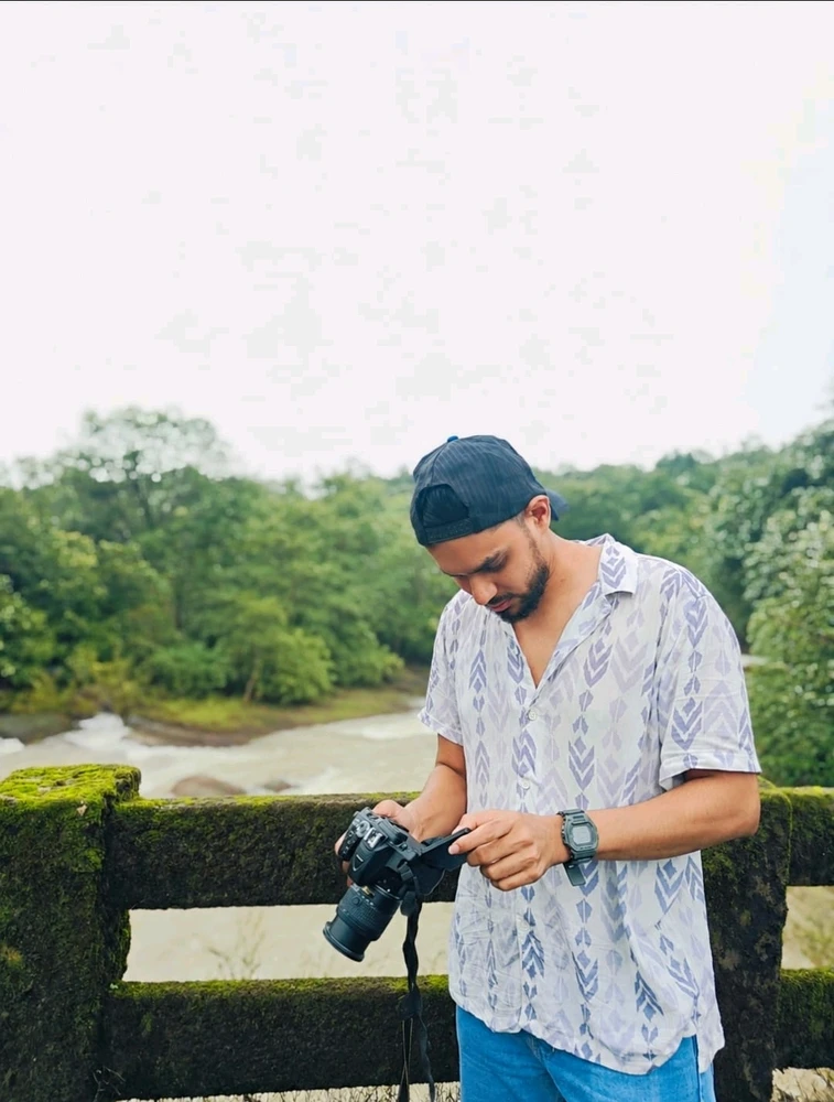 GIF gi-upload ni Veer