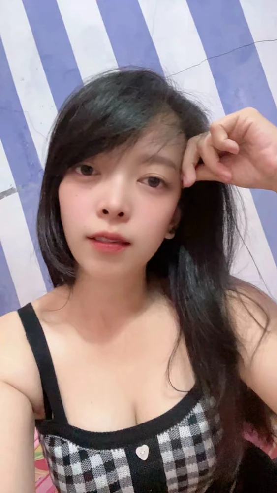 GIF na in-upload ni Jessieca