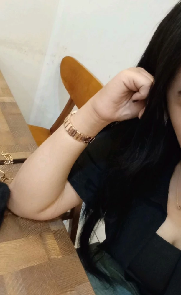 GIF gi-upload ni ananda martha