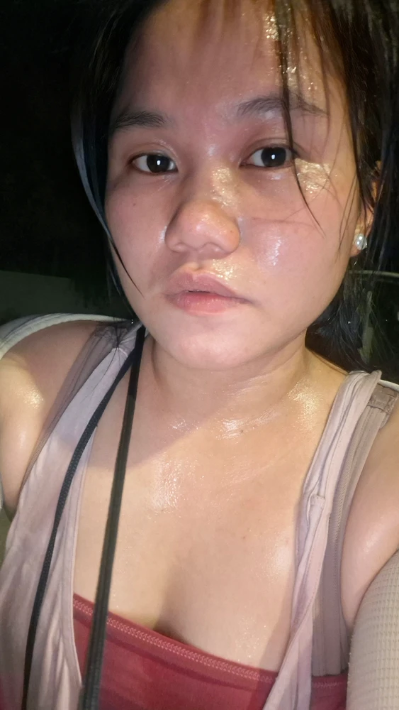 I-upload ni Emmy ang larawan