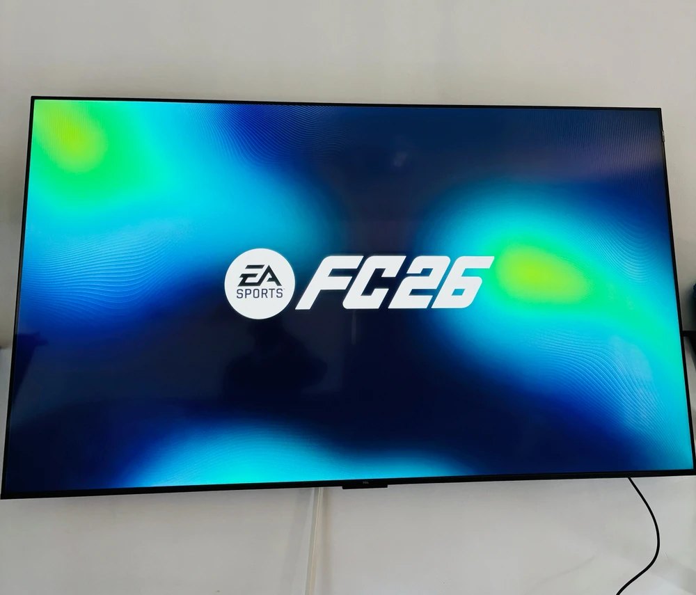 GIF augšupielādēja Teo