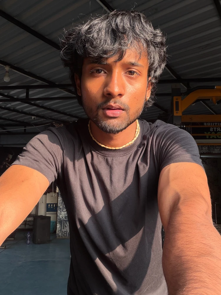 GIF opgelaai deur Ayush