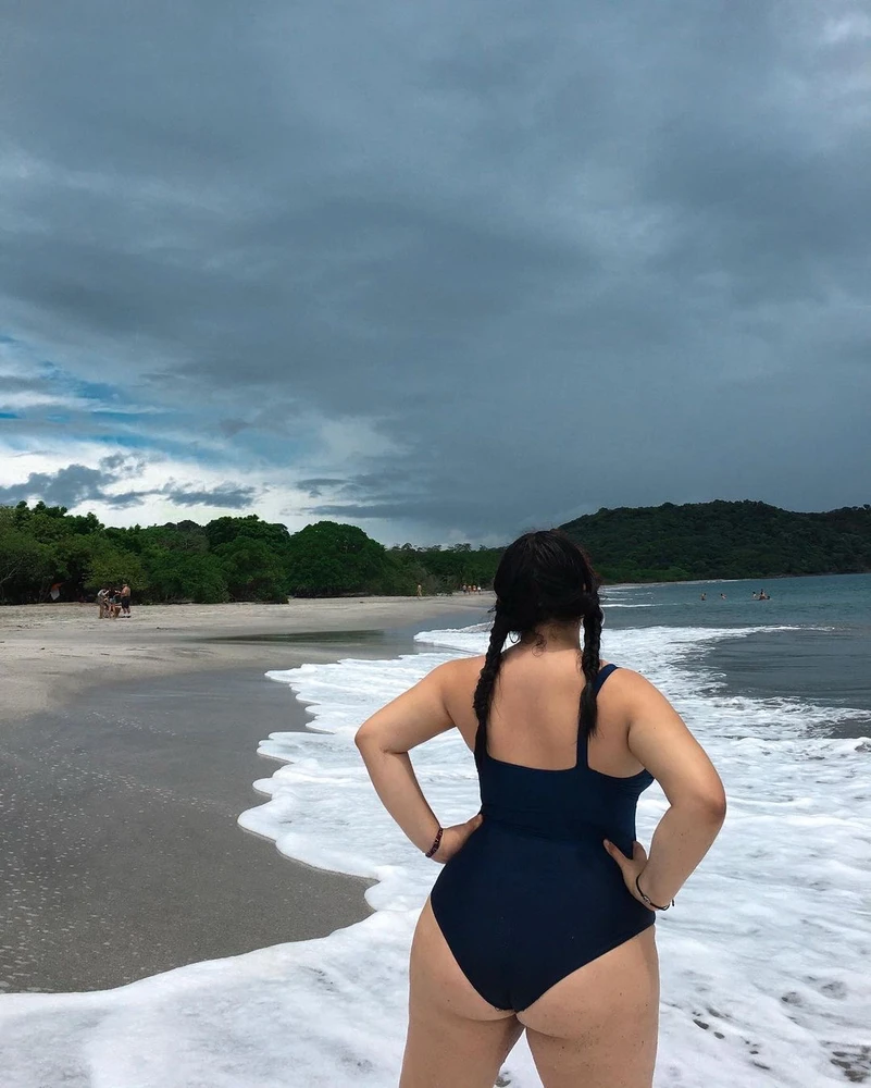 GIF gi-upload ni Norlene