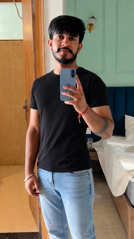 GIF gi-upload ni Sumit chopra