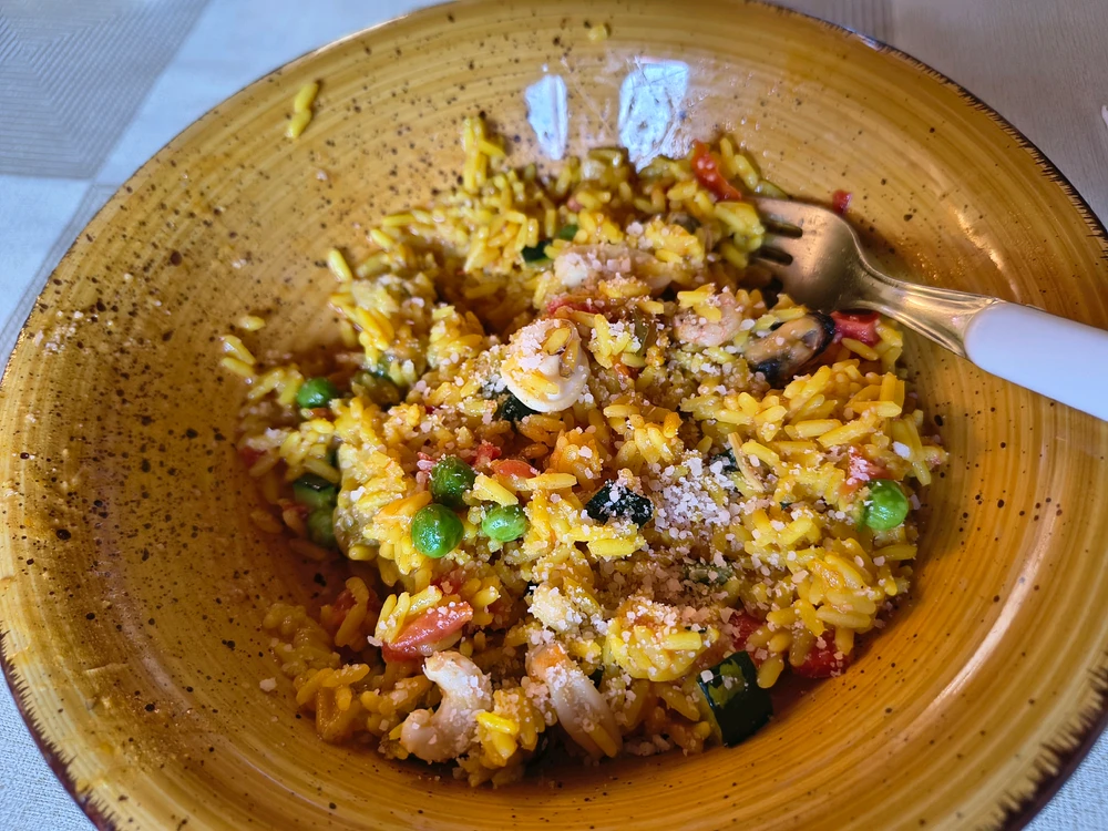 GIF e kentsoeng ke IonComan