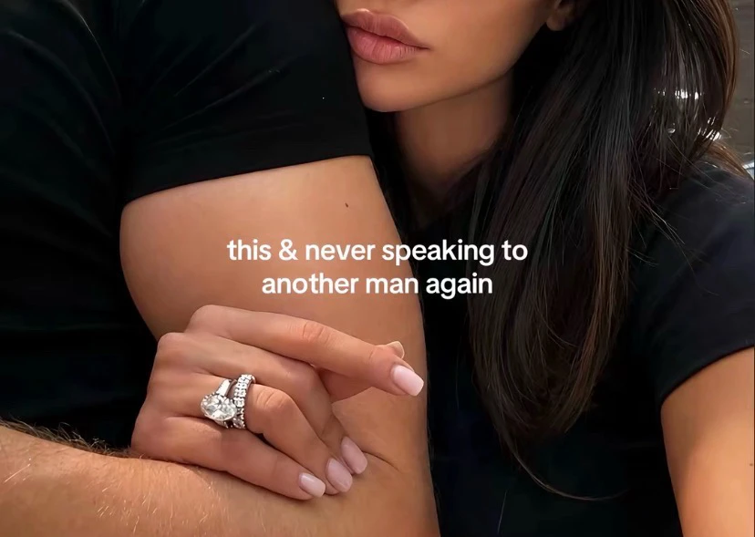 Stasya نے GIF اپ لوڈ کی
