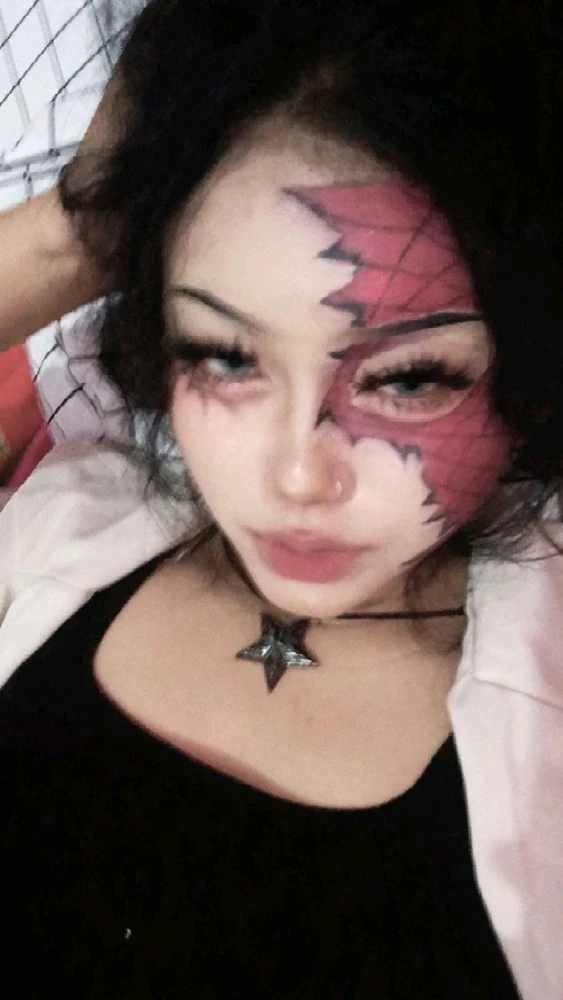 GIF uploaded by prisca
