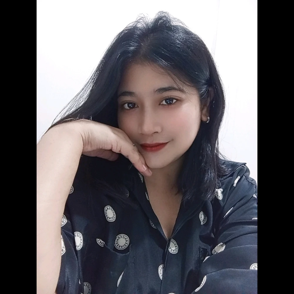 GIF tso los ntawm Jeje