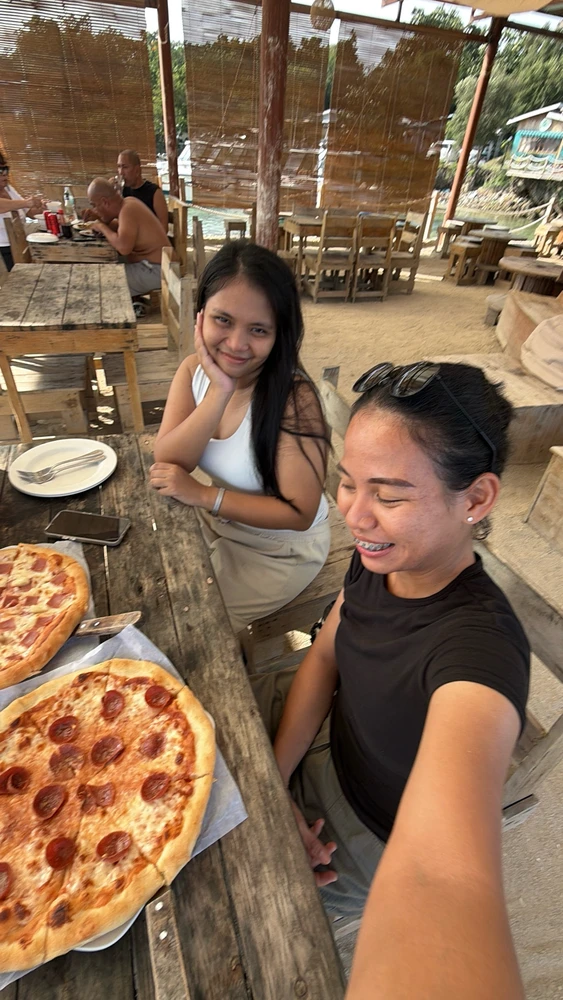 GIF gi-upload ni Pammy