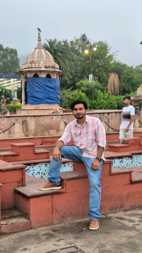 GIF tso los ntawm Jitendra Bajiya