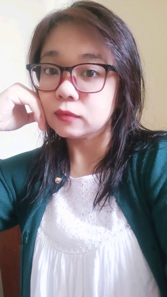 GIF tso los ntawm Wulan