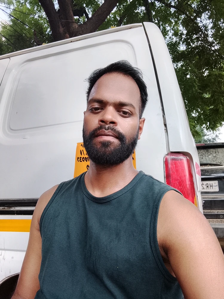 GIF gi-upload ni Pratik