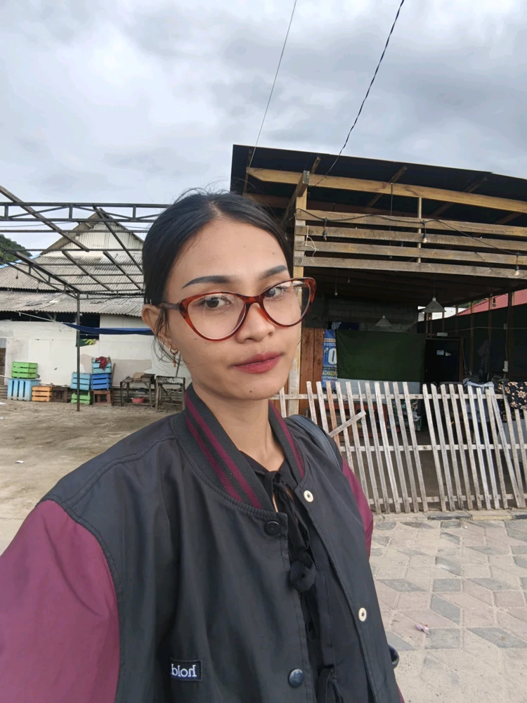 Ling 上傳的 GIF