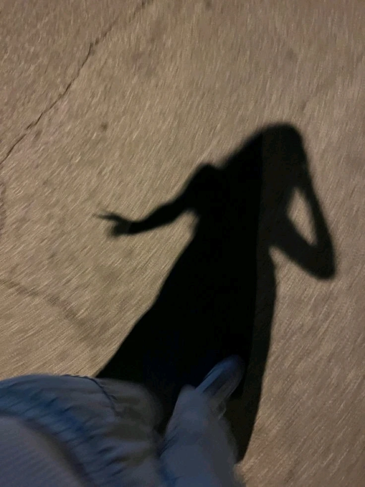 Malar نے GIF اپ لوڈ کی